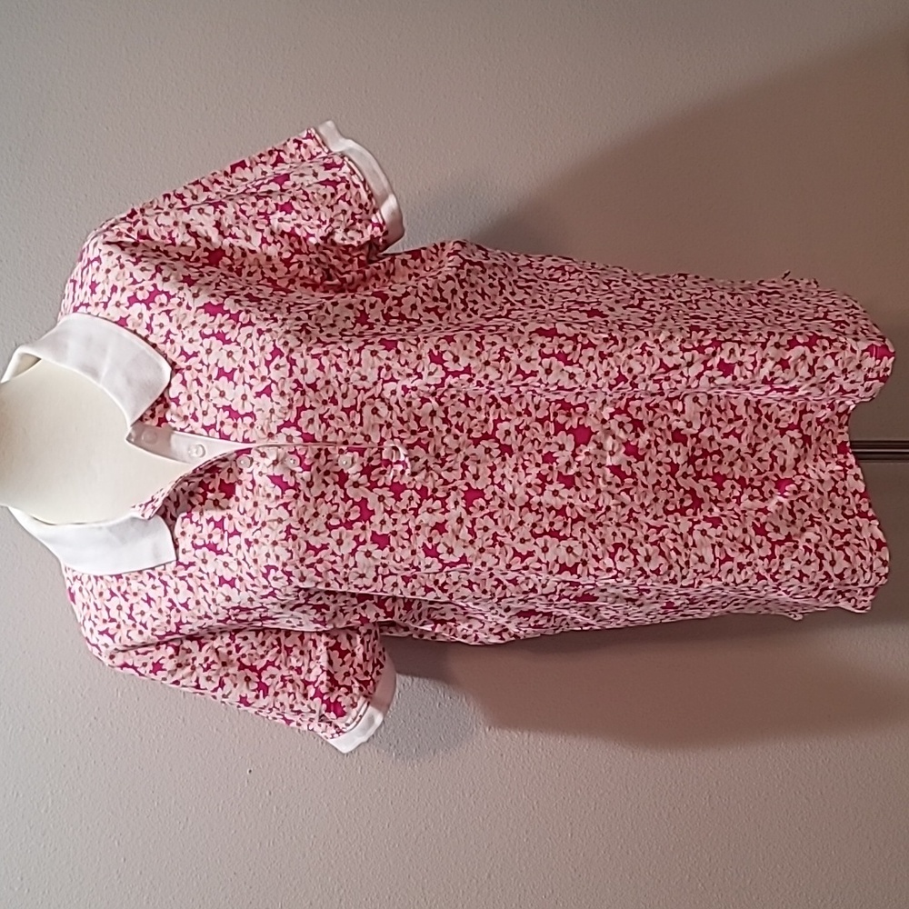 LAURA SCOTT 2X PINK BARBIECORE FLORAL TOP CASUAL SHORT SLEEVE PREPPY POLO SHIRT